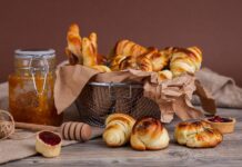 Japan Gluten-Free Foods and Beverages Market: Size, Share, Trends, and Growth Outlook Japan Gluten-Free Foods and Beverages Market: Size, Share, Trends, and Growth Outlook