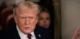 Jonathan Reiner Calls for Inquiry Into Trump’s Mental Fitness Jonathan Reiner Calls for Inquiry Into Trump's Mental Fitness