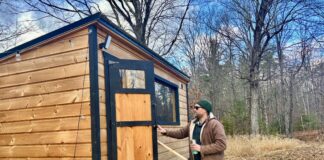 Morning Dew Sauna offers rustic retreat in Hopkinton Morning Dew Sauna offers rustic retreat in Hopkinton