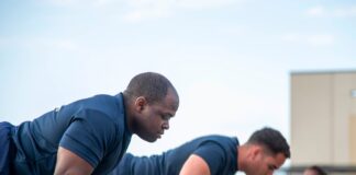 Navy doubles annual PT test requirement, updates failure guidelines Navy doubles annual PT test requirement, updates failure guidelines