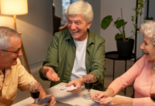 People who stay healthy into old age, without working out, usually live by these 8 daily habits – VegOut People who stay healthy into old age, without working out, usually live by these 8 daily habits – VegOut