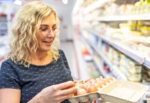 To lose weight and maintain lean muscle, eat these healthy foods on repeat, says this certified nutritionist To lose weight and maintain lean muscle, eat these healthy foods on repeat, says this certified nutritionist