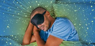 Cardiologists Warn This Daily Sleep Mistake May Be Hurting Your Heart Health Cardiologists Warn This Daily Sleep Mistake May Be Hurting Your Heart Health