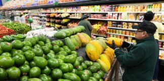 National Nutrition Month spotlights healthy eating habits National Nutrition Month spotlights healthy eating habits