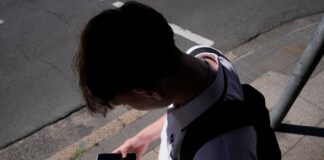 Promoting healthy habits, positive decision making in adolescents Promoting healthy habits, positive decision making in adolescents