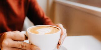 7 Habits Worth Letting Go of This Spring—and What to Do Instead 7 Habits Worth Letting Go of This Spring—and What to Do Instead