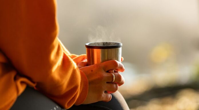 7 Therapist-Backed Mental Health Habits To Bookmark, Stat 7 Therapist-Backed Mental Health Habits To Bookmark, Stat