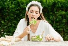 Bizarre ‘fart salad’ trend comes with a huge warning Bizarre 'fart salad' trend comes with a huge warning