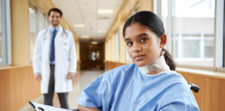 Breakthrough Spinal Cord Repair Treatment Could Change Lives! Une avancée prometteuse vers un traitement pour réparer une moelle épinière endommagée