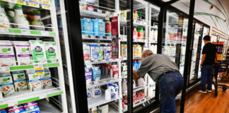 In the online 'maxxing' era, what's the deal with fiber and protein? In the online 'maxxing' era, what's the deal with fiber and protein?