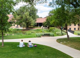 Supporting your student through finals | New Student & Family Programs Supporting your student through finals | New Student & Family Programs