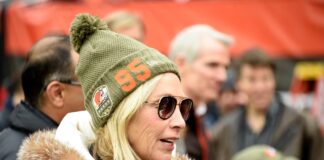 Browns owners donate millions in quest for blood cancer treatment breakthroughs Browns owners donate millions in quest for blood cancer treatment breakthroughs