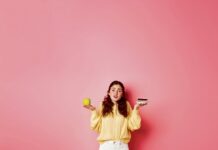 No-sugar, low carb diet to lose weight? A strict no! No-sugar, low carb diet to lose weight? A strict no!